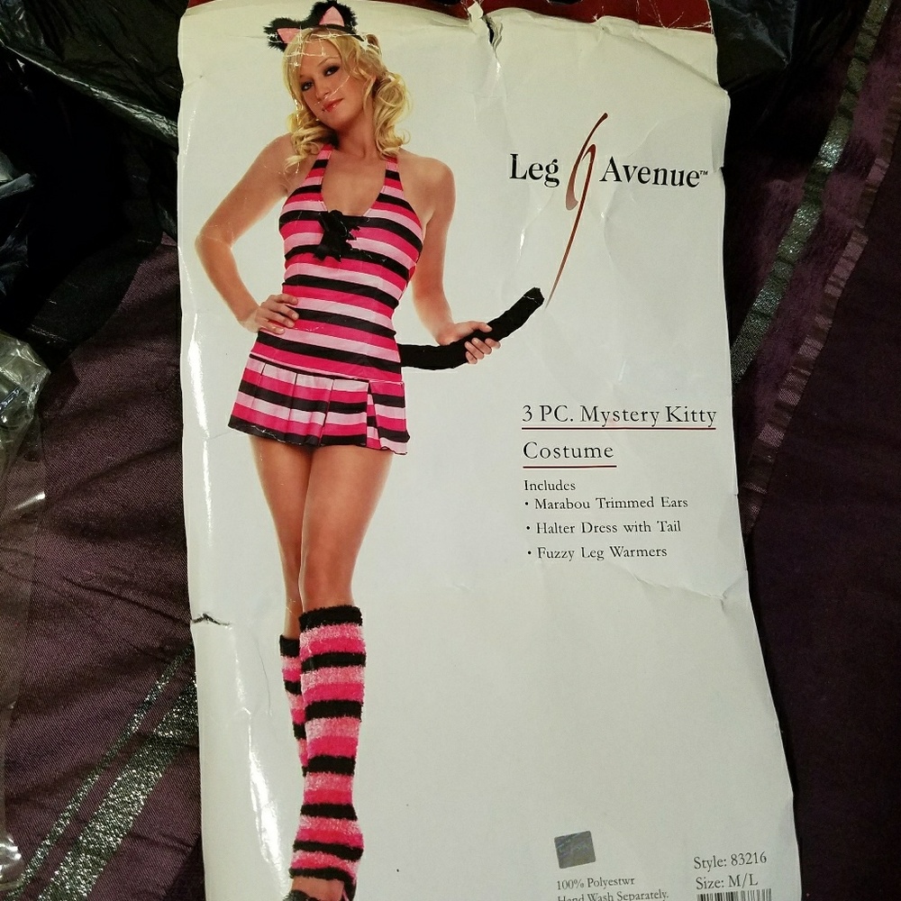 Women Kitty costume